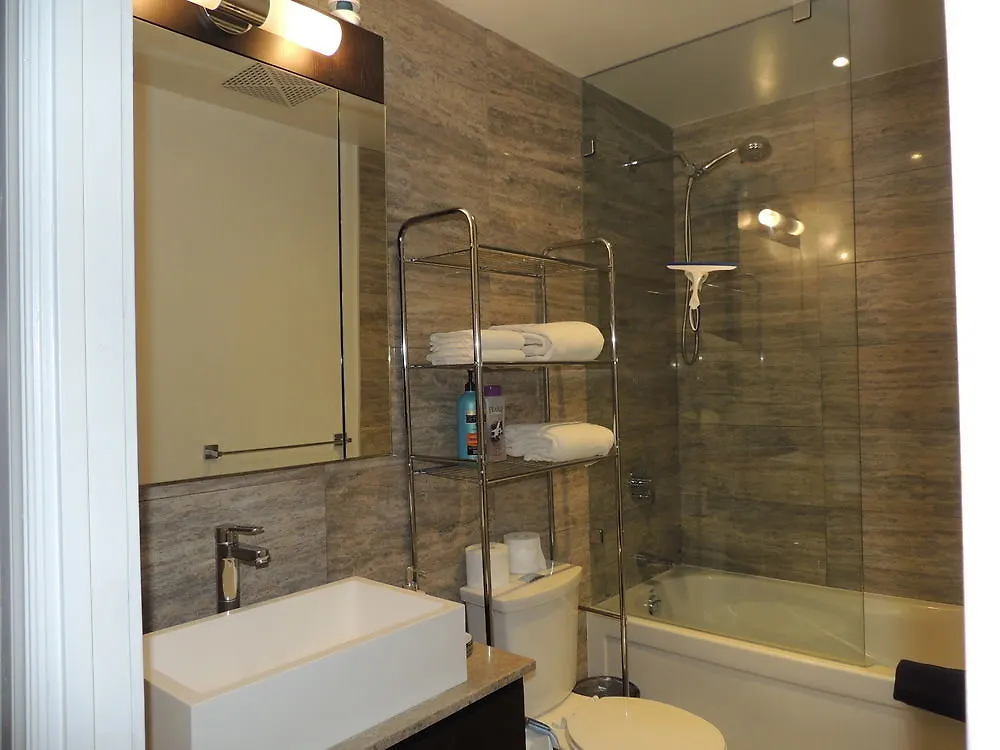 Tvhr - Luxury Condos In Heart Of Downtown Toronto Apartment