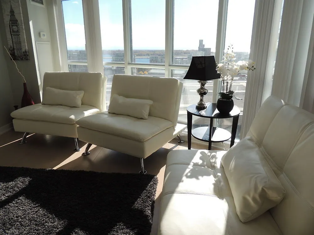Apartment Tvhr - Luxury Condos In Heart Of Downtown Toronto